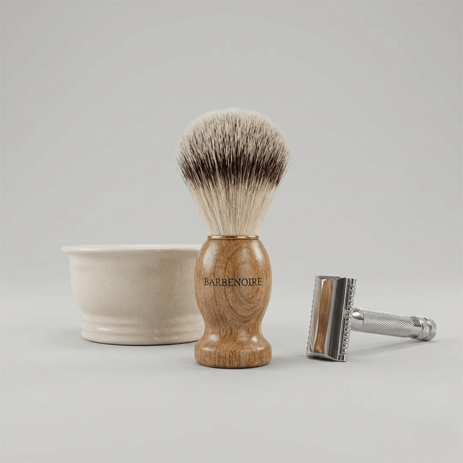 Blaireau Joris Olivier Blanc Haute Montagne Finition Chrome pour homme – rasage de précision sans irritation | Barbenoire